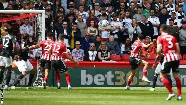 Morgan Gibbs-White scores for Sheffield United against Fulham