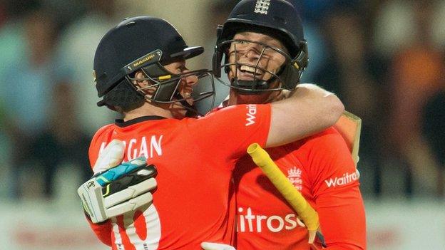 Eoin Morgan and Jos Buttler