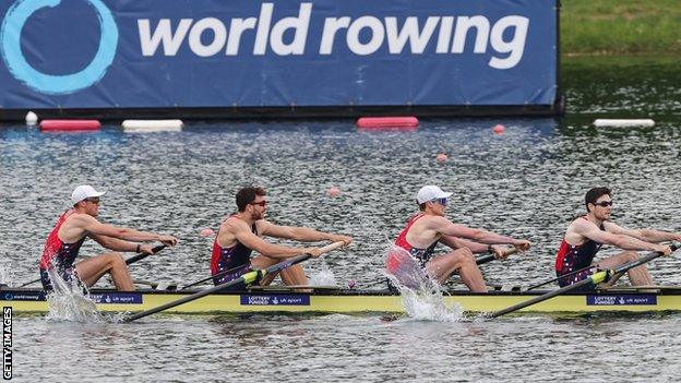 England's Final A Mens M4 compete in their race