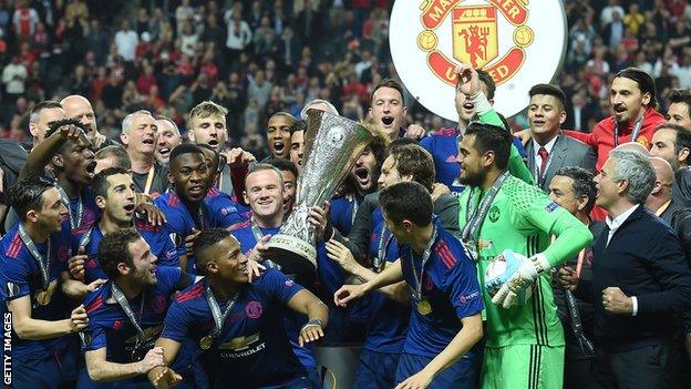 Manchester United celebrate winning the Europa League