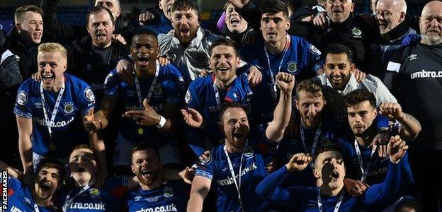 Linfield celebrate