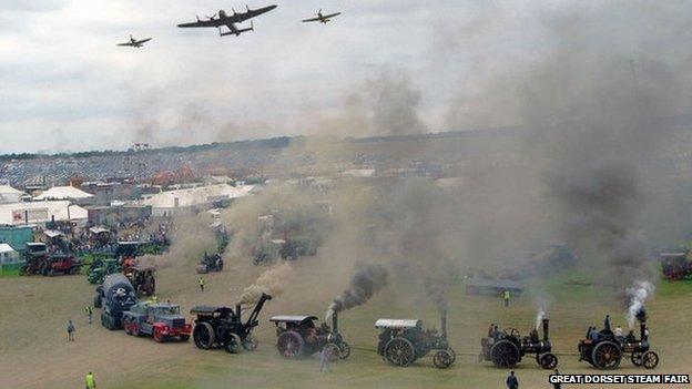 Air show at Great Dorset Steam Fair