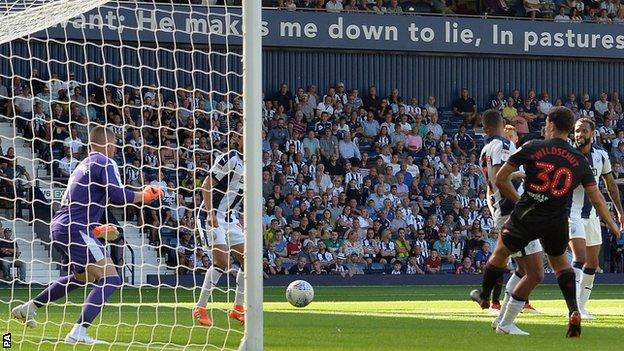 Yanic Wildschut scores for Bolton