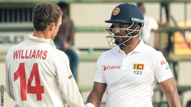 Zimbabwe captain Sean Williams and Sri Lanka skipper Dimuth Karunaratne