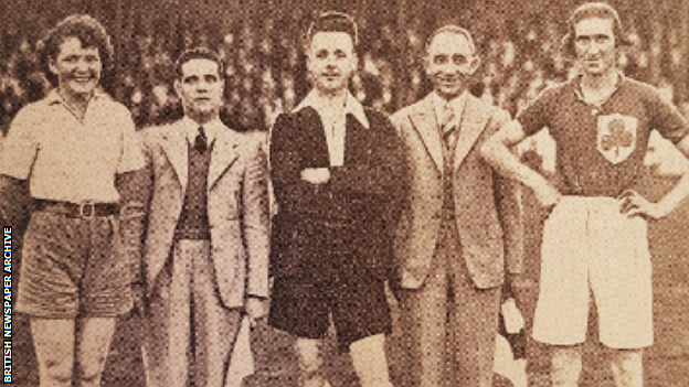 Molly Seaton (right) at the coin toss for an Ireland international against France at Grosvenor Park in Belfast