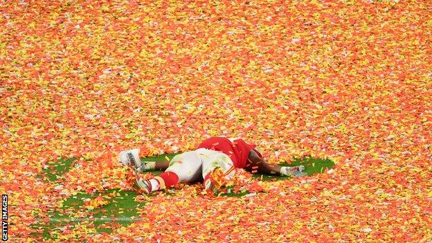 Derrick Nnadi of the Kansas City Chiefs celebrates in the confetti