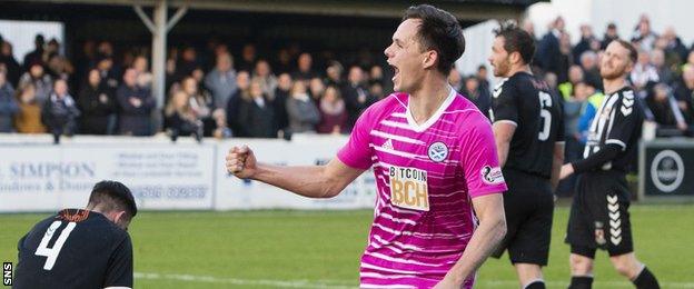 Lawrence Shankland broke the deadlock for Ayr United against Beith Juniors