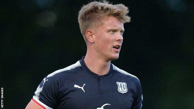 Mark O'Hara in action for Dundee