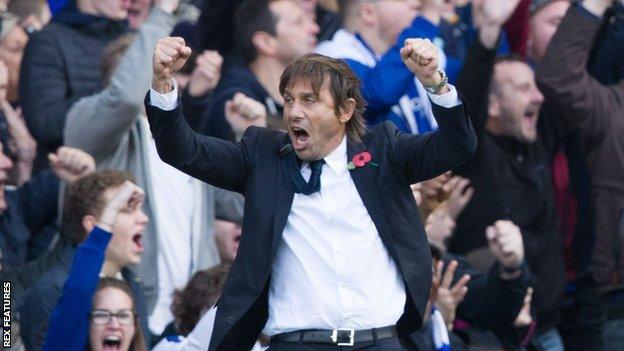 Conte celebrates