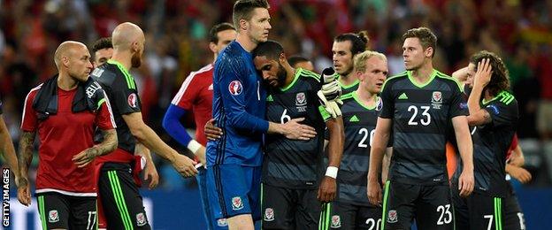 Wales dejected players