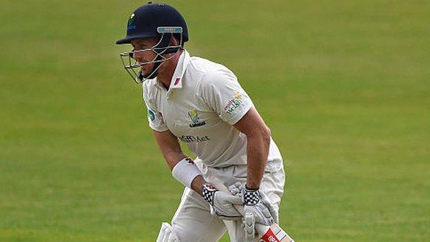 Glamorgan wicketkeeper Mark Wallace