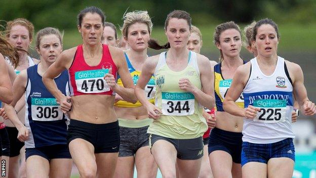 Ciara Mageean is tracked by Kelly Neely at Santry