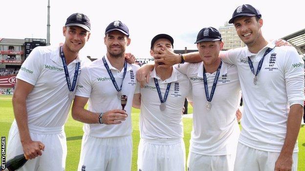 Stuart Broad, James Anderson, Mark Wood, Ben Stokes & Steven Finn