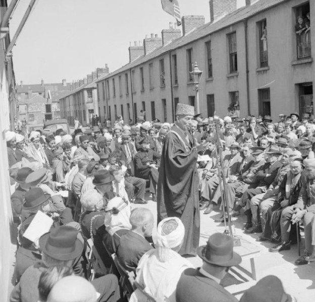 Mosque opening Tiger Bay 1943