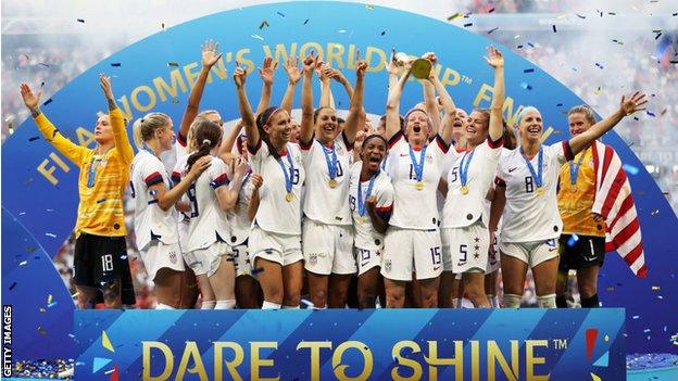 USA celebrate Women's World Cup