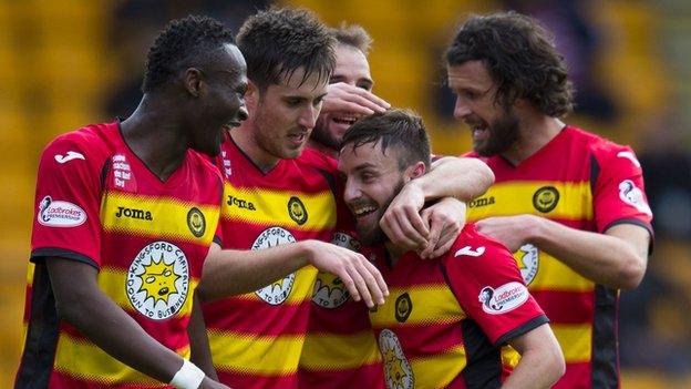 Partick Thistle celebrate Steven Lawless' goal