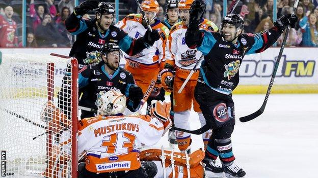 Steve Saviano celebrates his goal as the Giants edged Sheffield in a tight league tussle