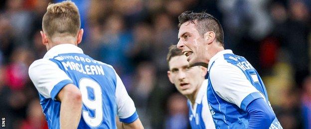 St Johnstone celebrate Joe Shaughnessy's equaliser