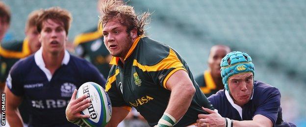 Pierre Schoeman carries ball for South Africa Under-20 against Scotland Under-20