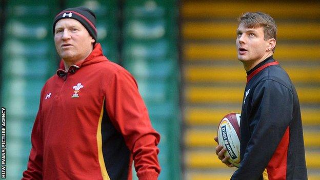 Neil Jenkins and Dan Biggar