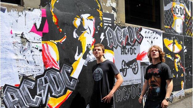 AC/DC fans go to AC/DC Lane in Melbourne's central business district