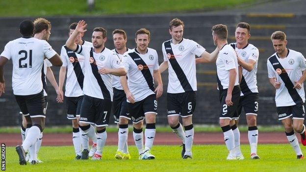 Edinburgh City scored twice in the opening 19 minutes at Meadowbank