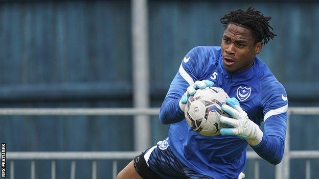 Josh Oluwayemi training with Portsmouth