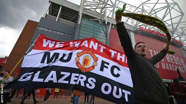 Manchester United fans protest outside Old Trafford