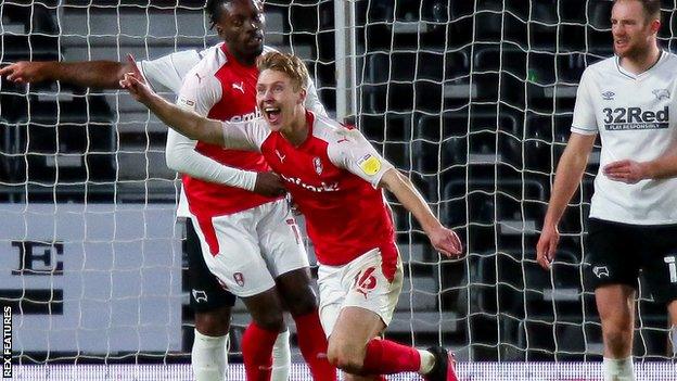 Jamie Lindsay celebrates Rotherham's winner against Derby