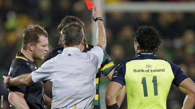 Dylan Hartley (left) is sent off against Leinster