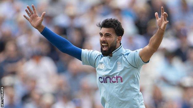 England fast bowler Saqib Mahmood appeals during an ODI against Pakistan