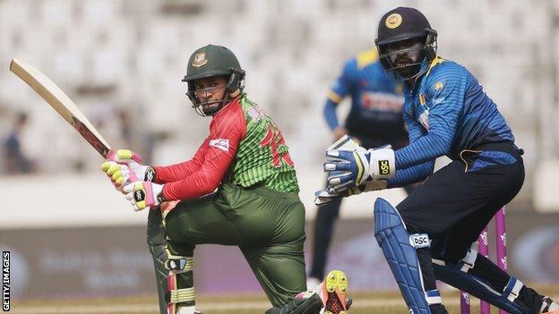 Bangladesh's Mushfiqur Rahim and Sri Lanka's Niroshan Dickwella