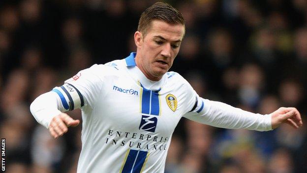 Ross McCormack Leeds