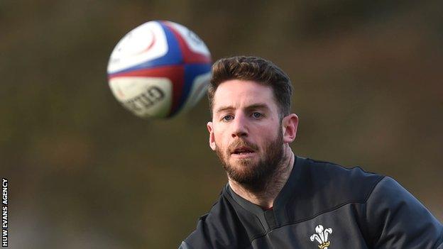 Alex Cuthbert prepares to take a pass in Wales training