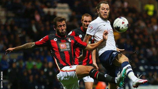 Stevie May playing for Preston North End against Bournemouth