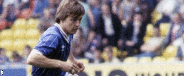 Billy Davies playing for Rangers in 1983