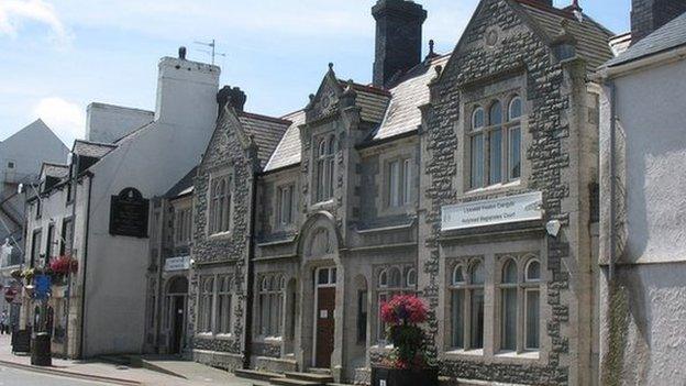 Holyhead Magistrates' Court