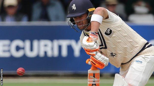 Heino Kuhn batting for Kent