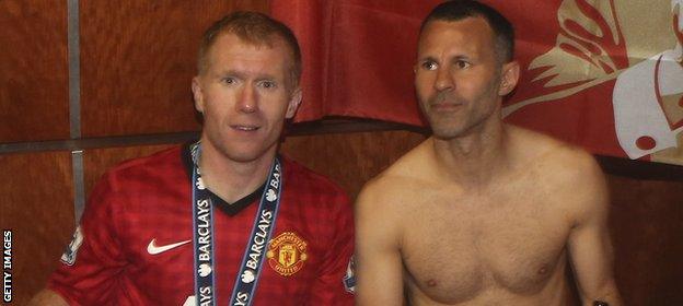 Scholes and Giggs were in the United team that won the Premier League title in 2013