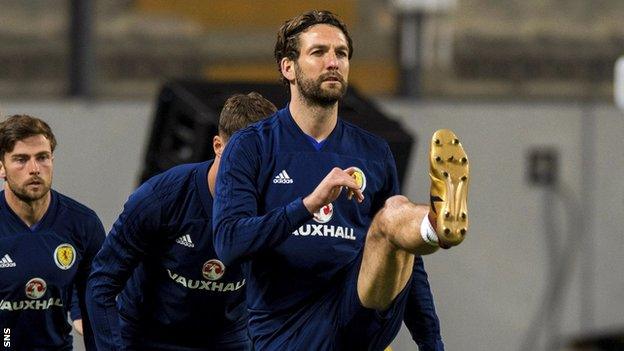 Scotland defender Charlie Mulgrew trains in Lima