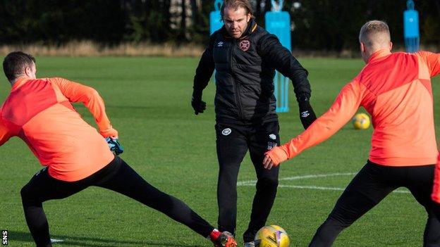 Hearts manager Robbie Neilson