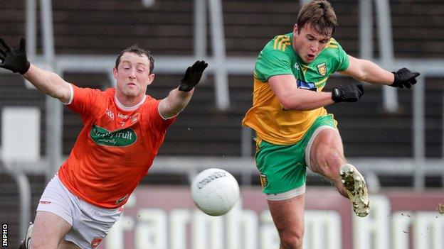 Peadar Mogan scores a goal for Donegal