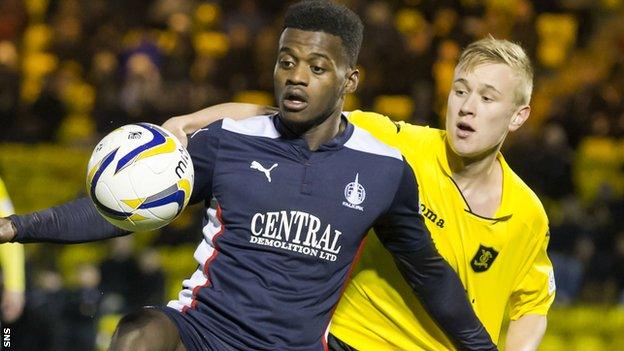 Botti Biabi in action for Falkirk