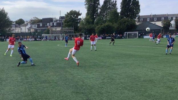 Jersye Bulls v Crowborough Athletic