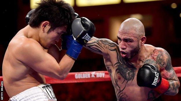 Cotto became a world champion again in August by beating Yoshihiro Kamegai