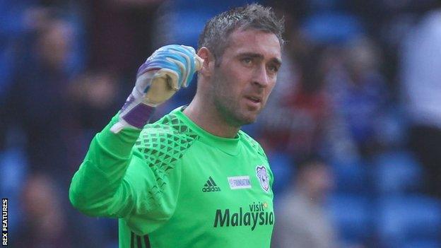 Hull City goalkeeper Allan McGregor on loan to Cardiff City