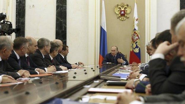 President Putin chairing Security Council session, 22 Jul 14