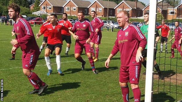 Paul Scholes in action for Royton Town