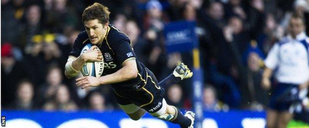 Henry Pyrgos scores for Scotland against South Africa in 2012