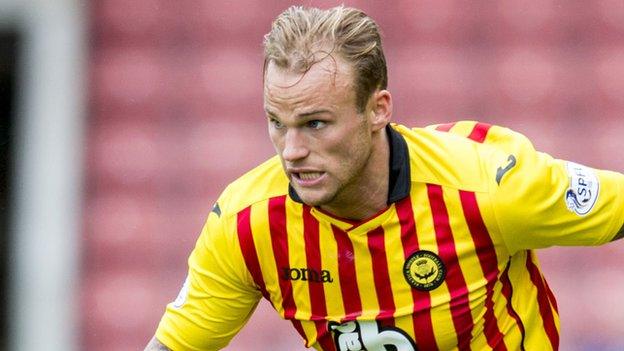 Kallum Higginbotham in action for Partick Thistle